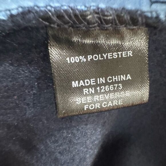 NFL Tennessee Titans team logo navy pullover hoodie size medium NWT - Picture 7 of 7